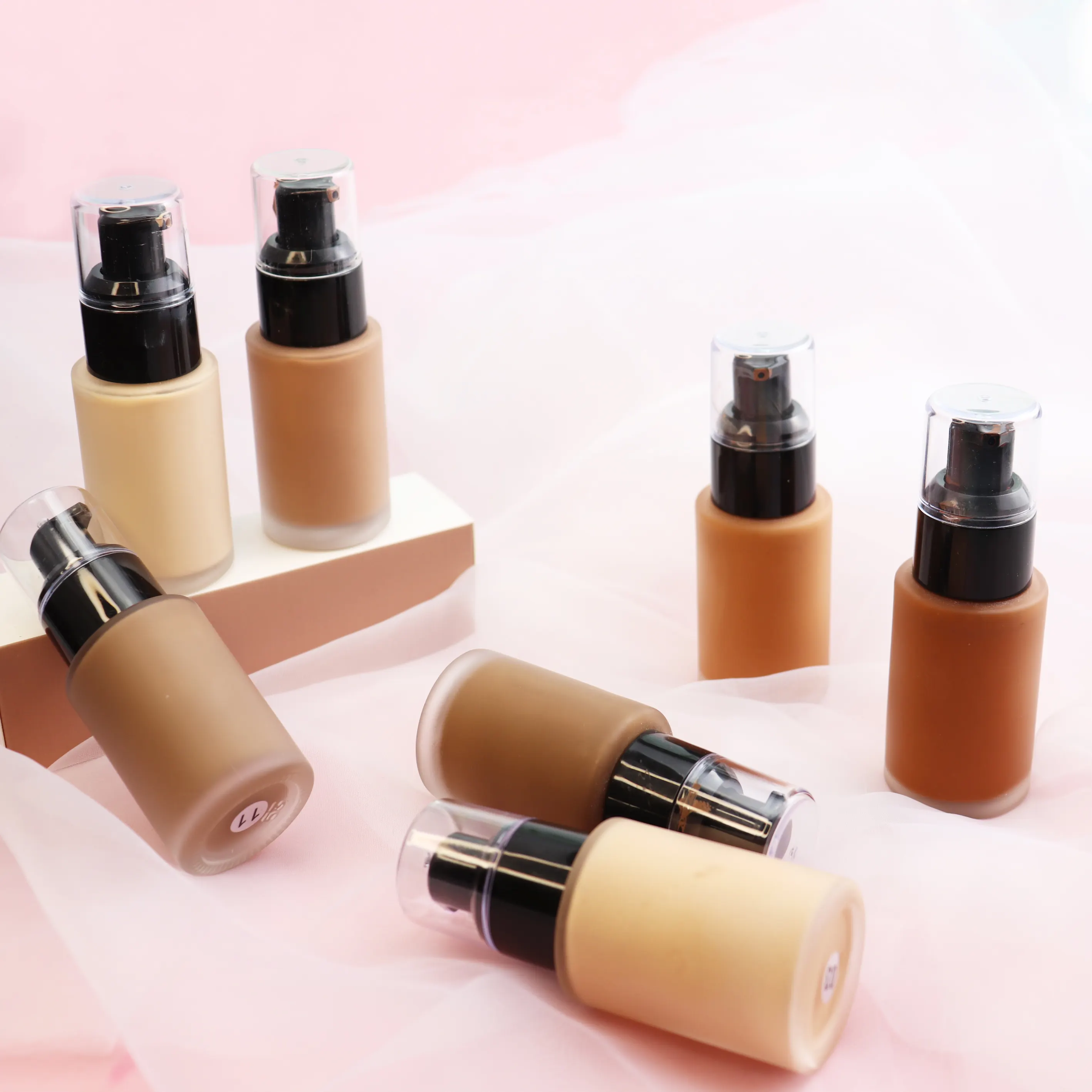 Formula del commercio all'ingrosso Su Ordinazione del Fondamento di Trucco No Brand Full Coverage Foundation Scuro Della Pelle