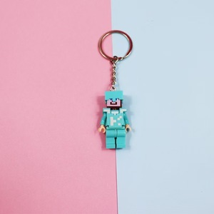 พวงกุญแจพลาสติกรูปตัวการ์ตูนสำหรับตัวต่อ - Product Image 6