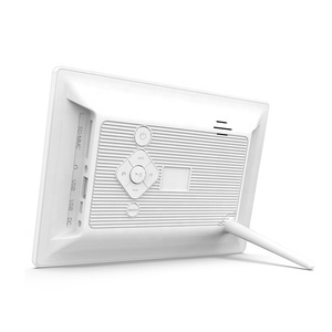<strong>Digital</strong> <strong>Photo</strong> <strong>Frame</strong> 8 Inch <strong>with</strong> Autoplay <strong>Function</strong>, Built-In Clock &amp; Calendar, Easy Setup <strong>with</strong> Remote Control - Product Image 3