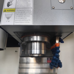 Mini VMC420 fresatrice Cnc cambio automatico utensili BT30 macchina didattica prezzo reale - Product Image 4