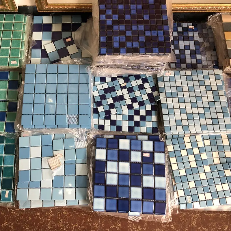 Tessere di mosaico in ceramica per piscina Puzzle personalizzato blu mediterraneo piscina per Hotel all'aperto stagno per pesci piscina mosaico in porcellana lucida