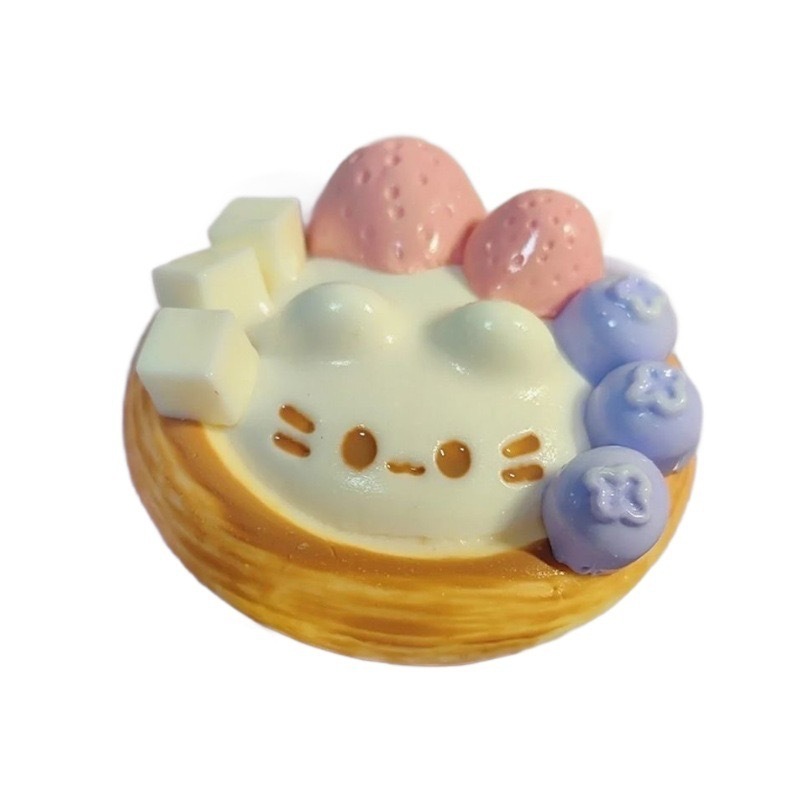 Delicious treats-kitten egg tarts