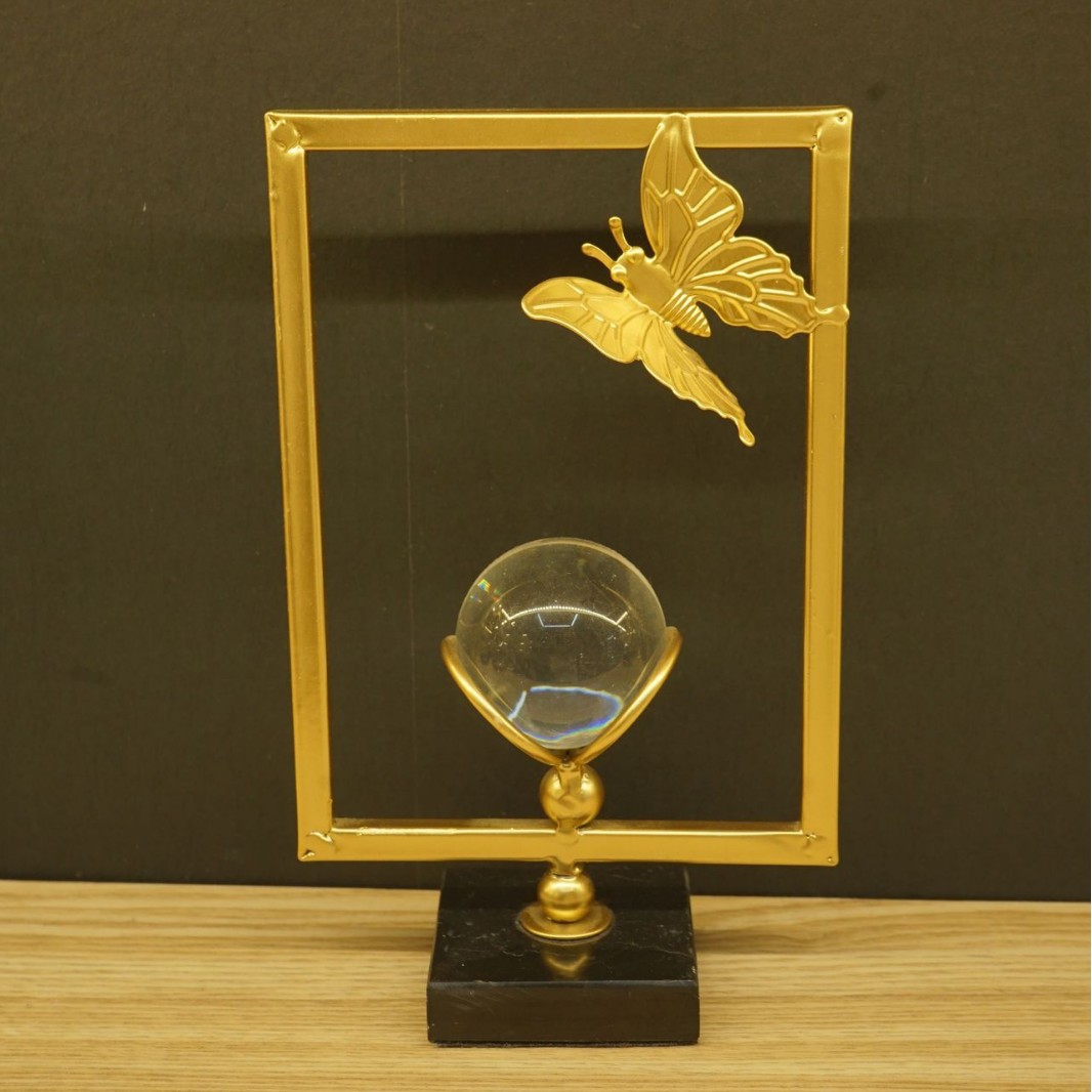 Square butterfly