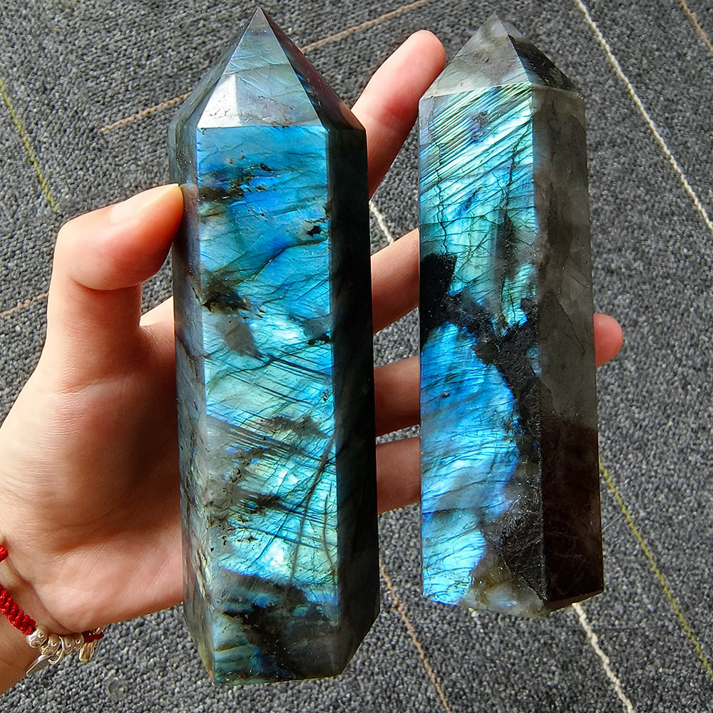 จุดแลบราโดไรต์