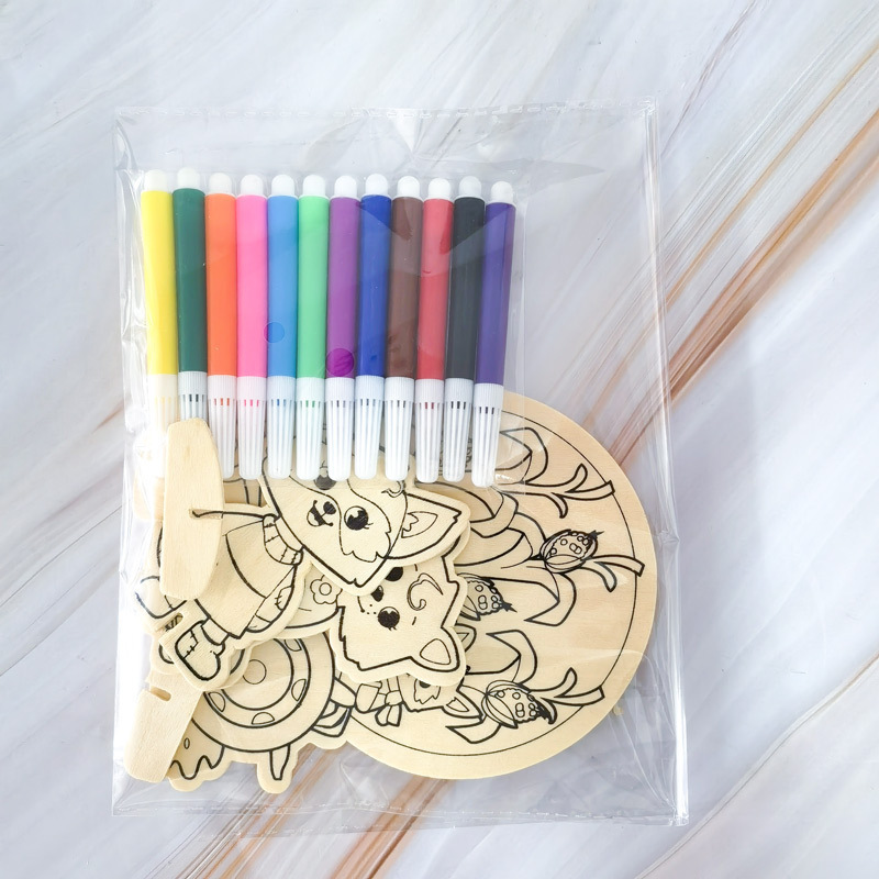 Renard et Maïs + 12 stylos aquarelle