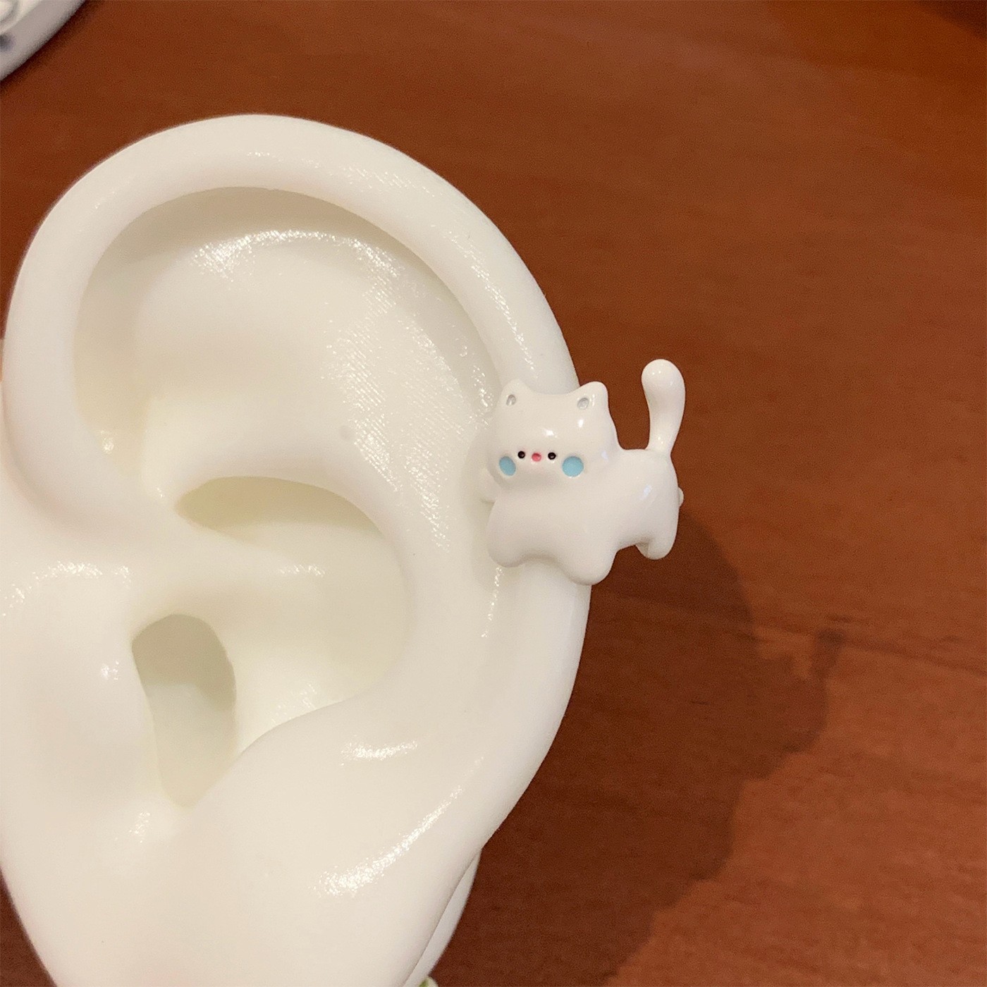 Clip para hueso de oreja de gato blanco MMW3 "individual"