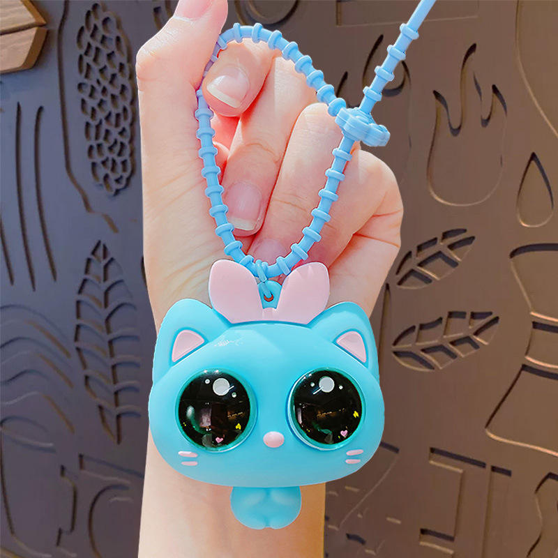 Pendentif musical à pincer chat à gros yeux-bleu