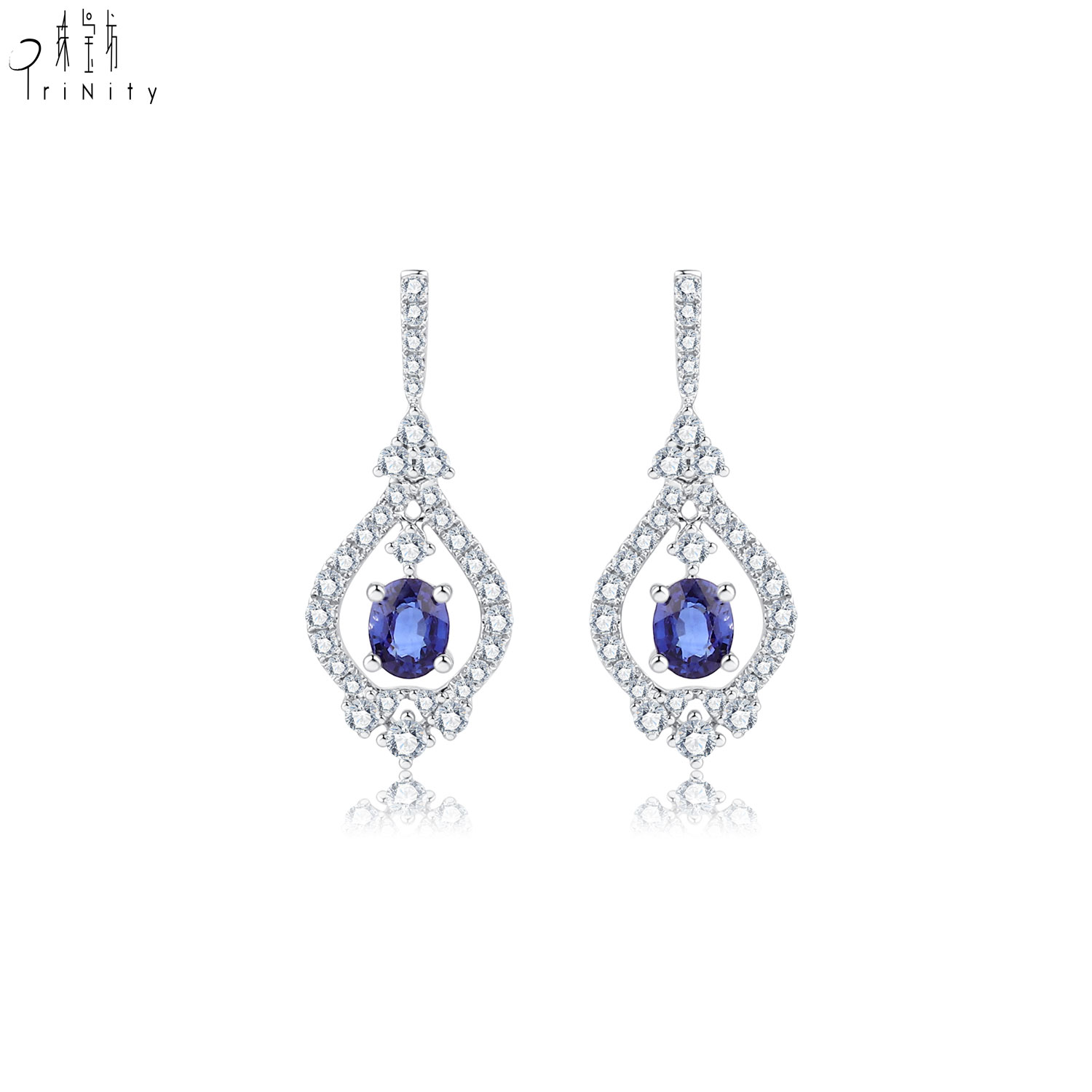Boucles d'oreilles en or blanc massif 18 carats