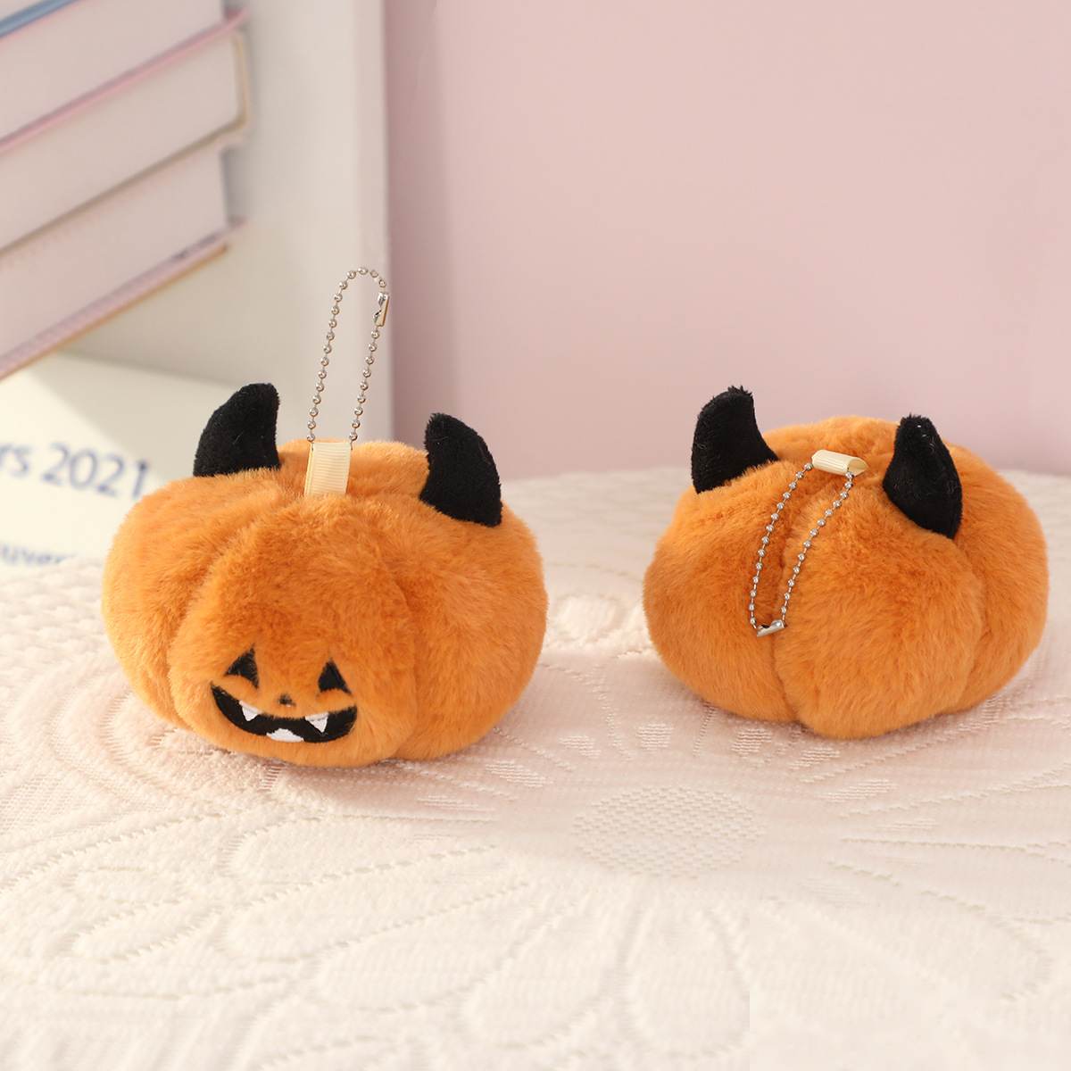 8-Halloween Keychain(contact us for catalog to get 6000+styles)