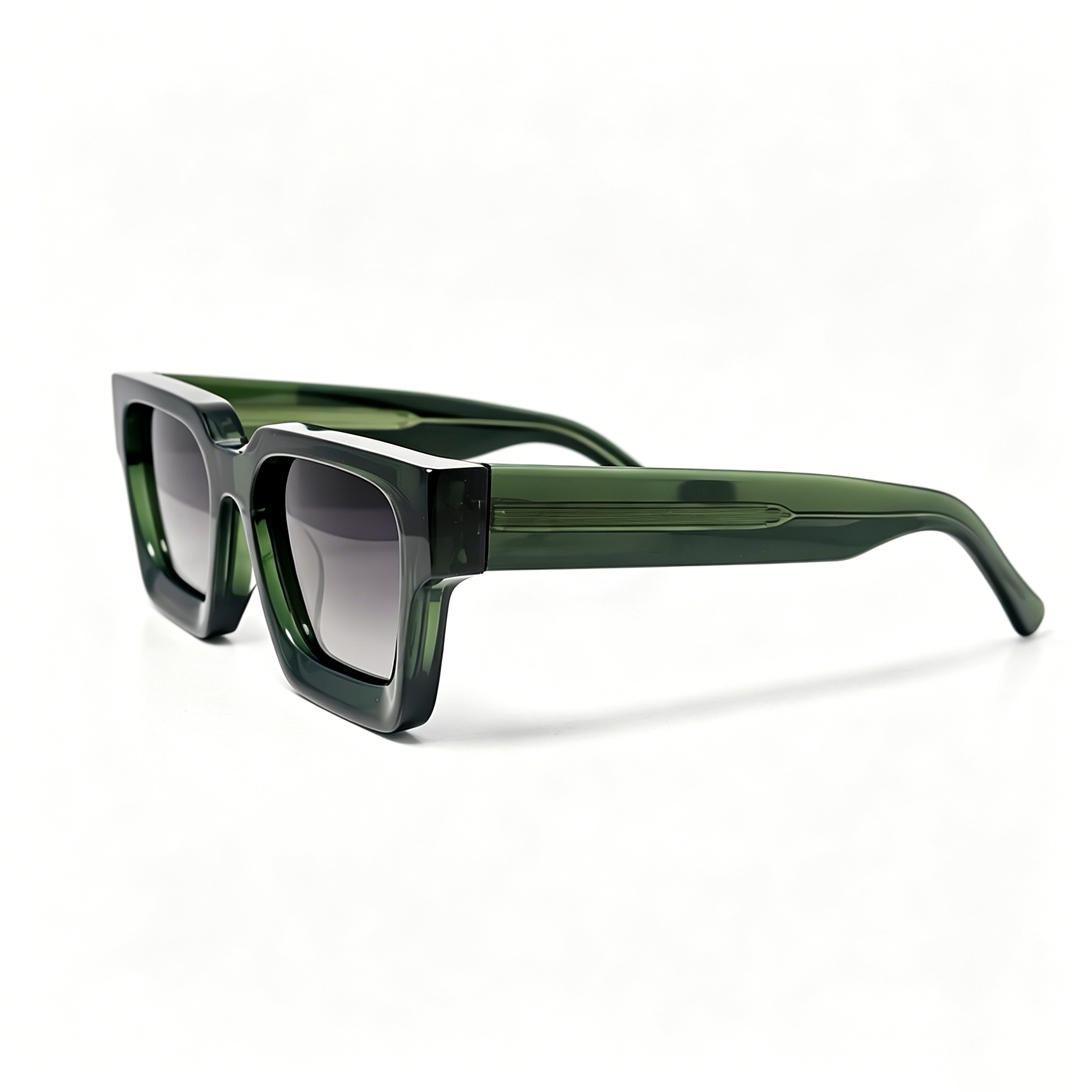 C8 Green-gray