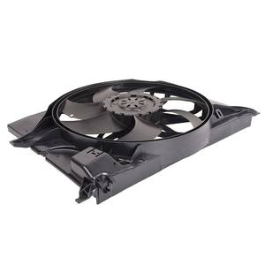 メルセデスベンツW204W212X204エンジン冷却ファンA2045000293A2049066802用の高品質ラジエーター冷却ファンアセンブリ