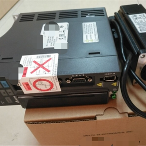 Nuovo Controller di programmazione PLC per l'automazione industriale del magazzino pronto ECMA-C20604RS originale - Product Image 1