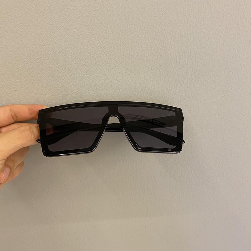Black frame and black film