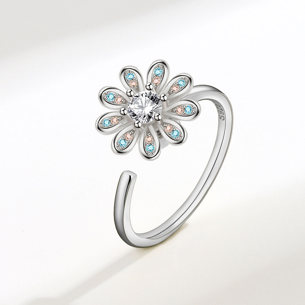 White gold color