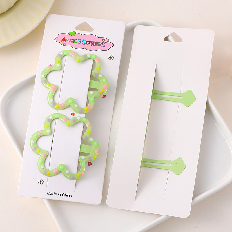 Dotted floral pattern, green, 6.5*6.5cm, 17g