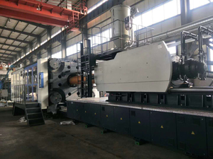 Máquina de moldeo por inyección de plástico grande para parachoques de coche a precio de fábrica