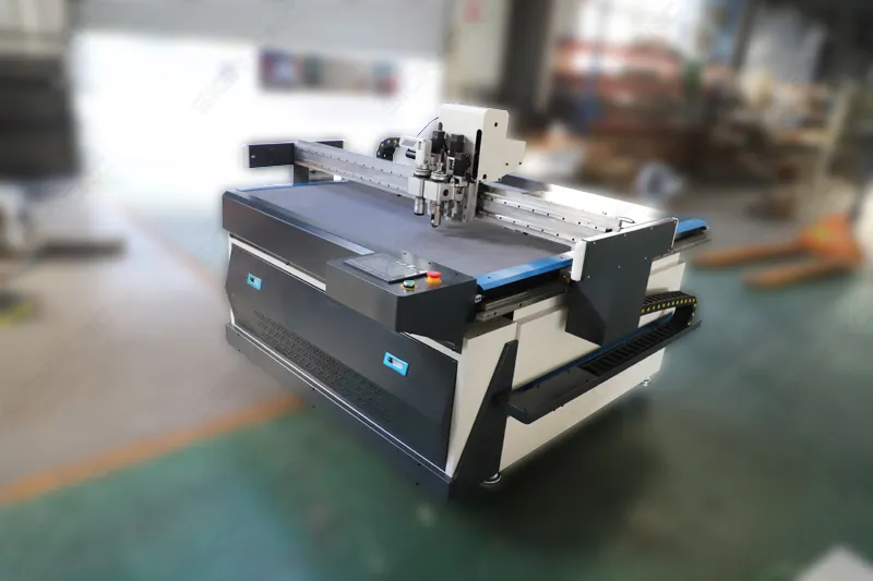 Automatische Stof Trillingen Mes Cnc Snijmachine Voor Textiel