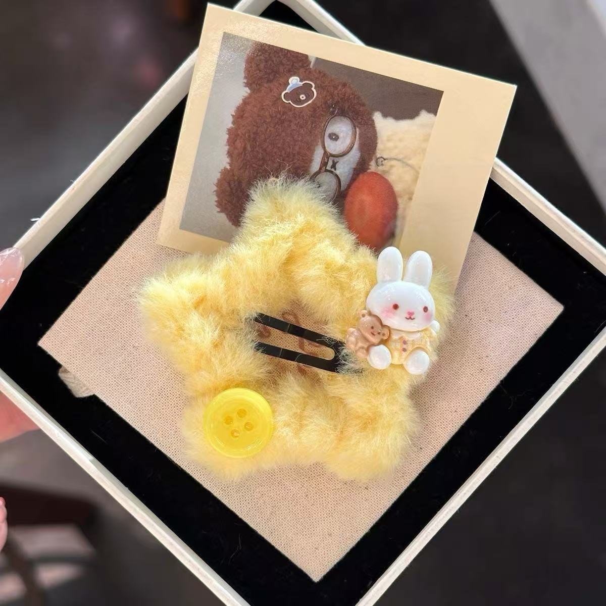 7125 pince à cheveux en forme d'étoile de dessin animé, bouton lapin jaune