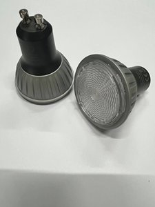 調整可能な角度GU10 MR16スポットライト5W 7W <span class=keywords><strong>9W</strong></span> <span class=keywords><strong>LED</strong></span>トライアックランプ