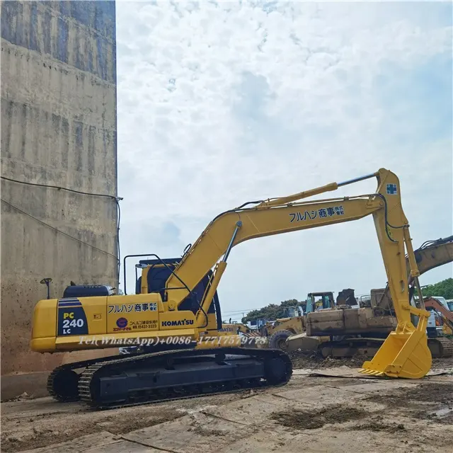 معدات بناء مستعملة pc240-8 حفار مجنزر komatsu pc240-8 pc220-8 pc200-8 pc70-8