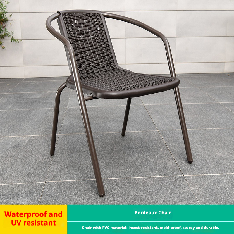 2 chaises bordeaux