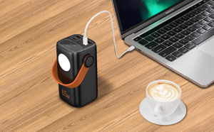 高容量65W + 22.5W PD + QC快速充电40000毫安户外电源组，带野营灯电源组，适用于笔记本电脑电池组 - Product Image 5