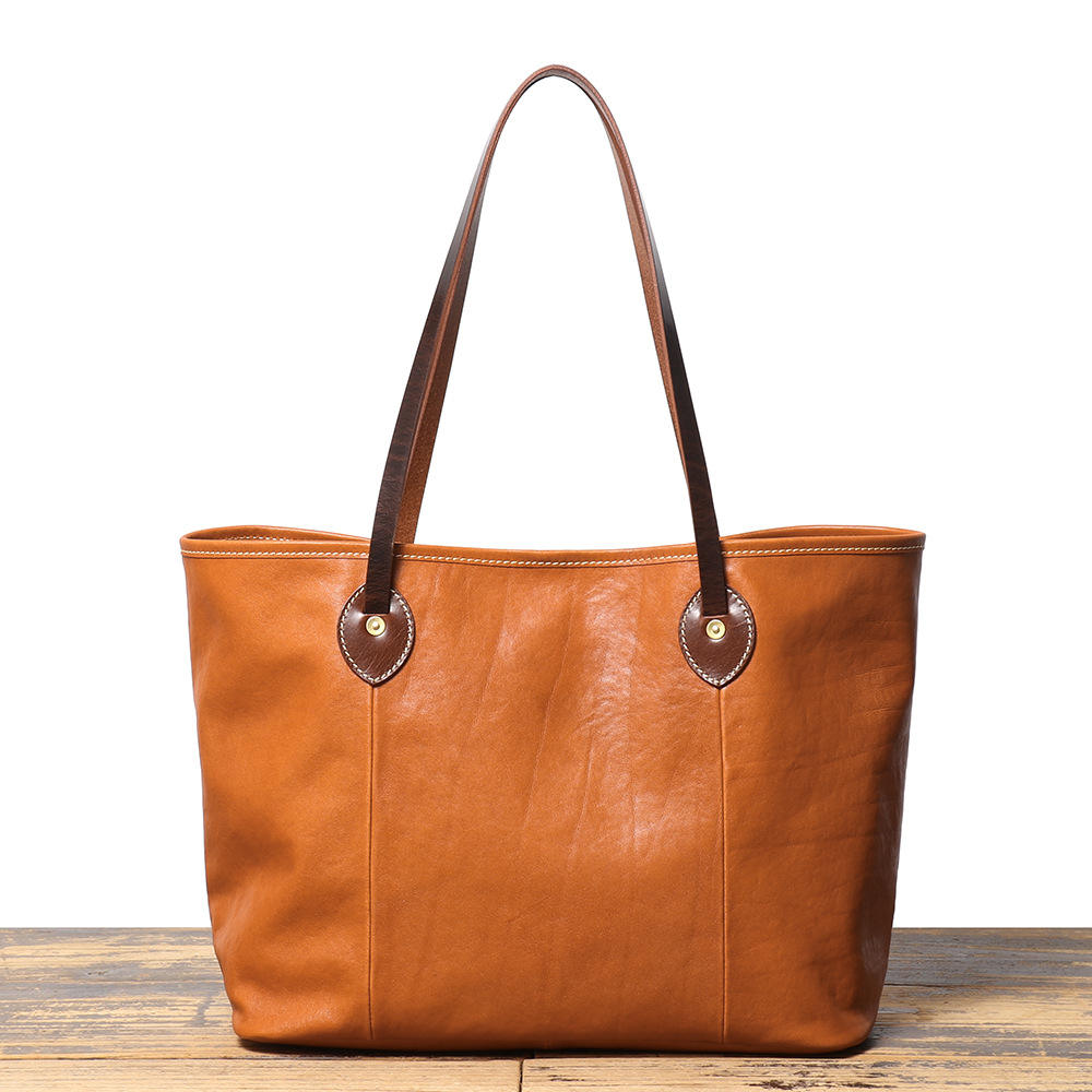 น้ำตาลอ่อน