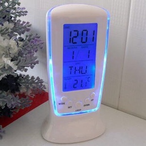 電子カレンダー温度計LED時計と時間ブルーバックライトデジタルカレンダー温度LEDデジタル目覚まし時計 - Product Image 2