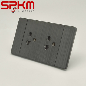SPKM 2025最新美国标准哑光黑色电脑面板家用6针15A 220伏墙壁电源开关和插座，带Usb端口 - Product Image 2