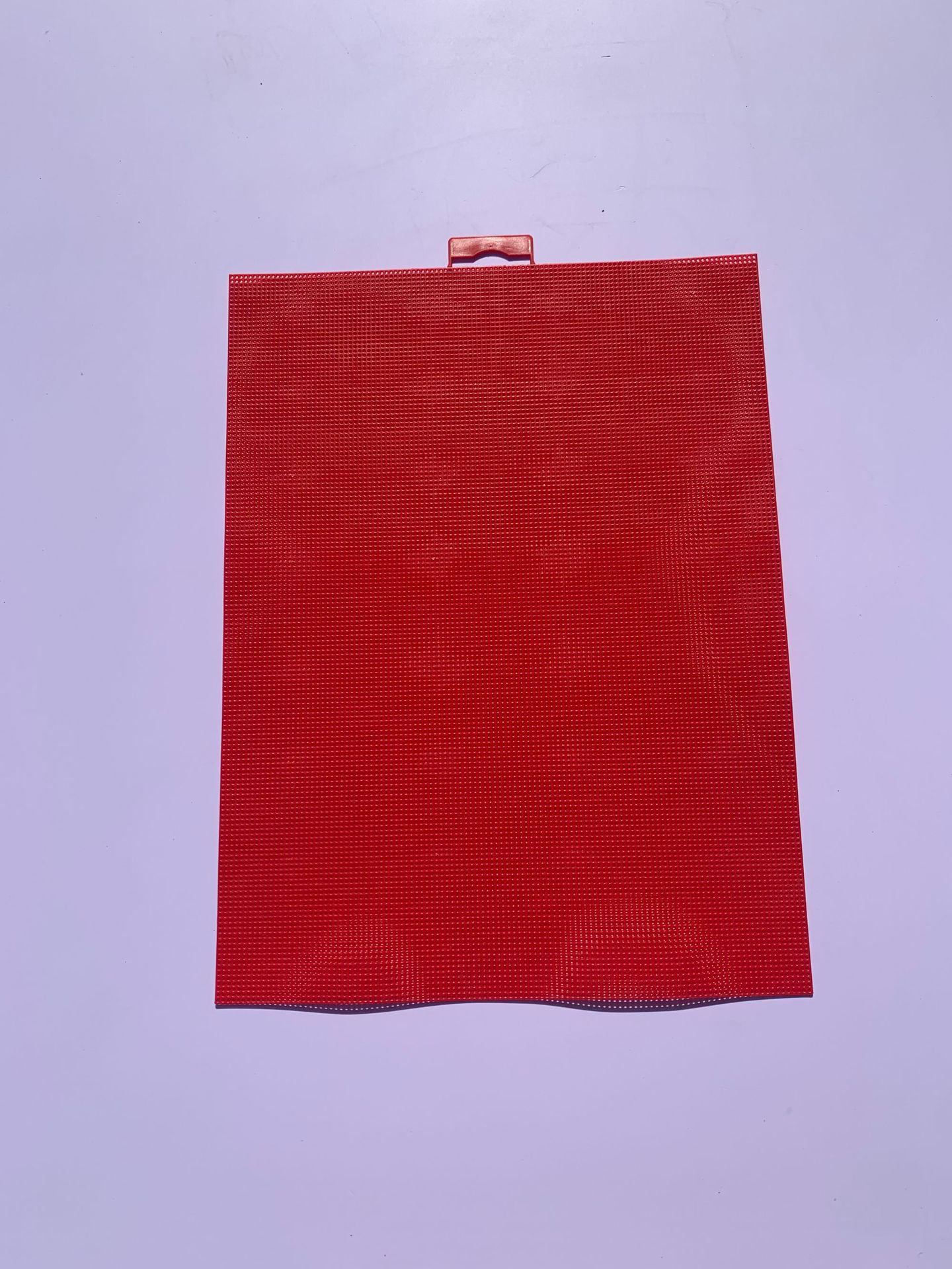 Toile plastique 14ct Couleur rouge