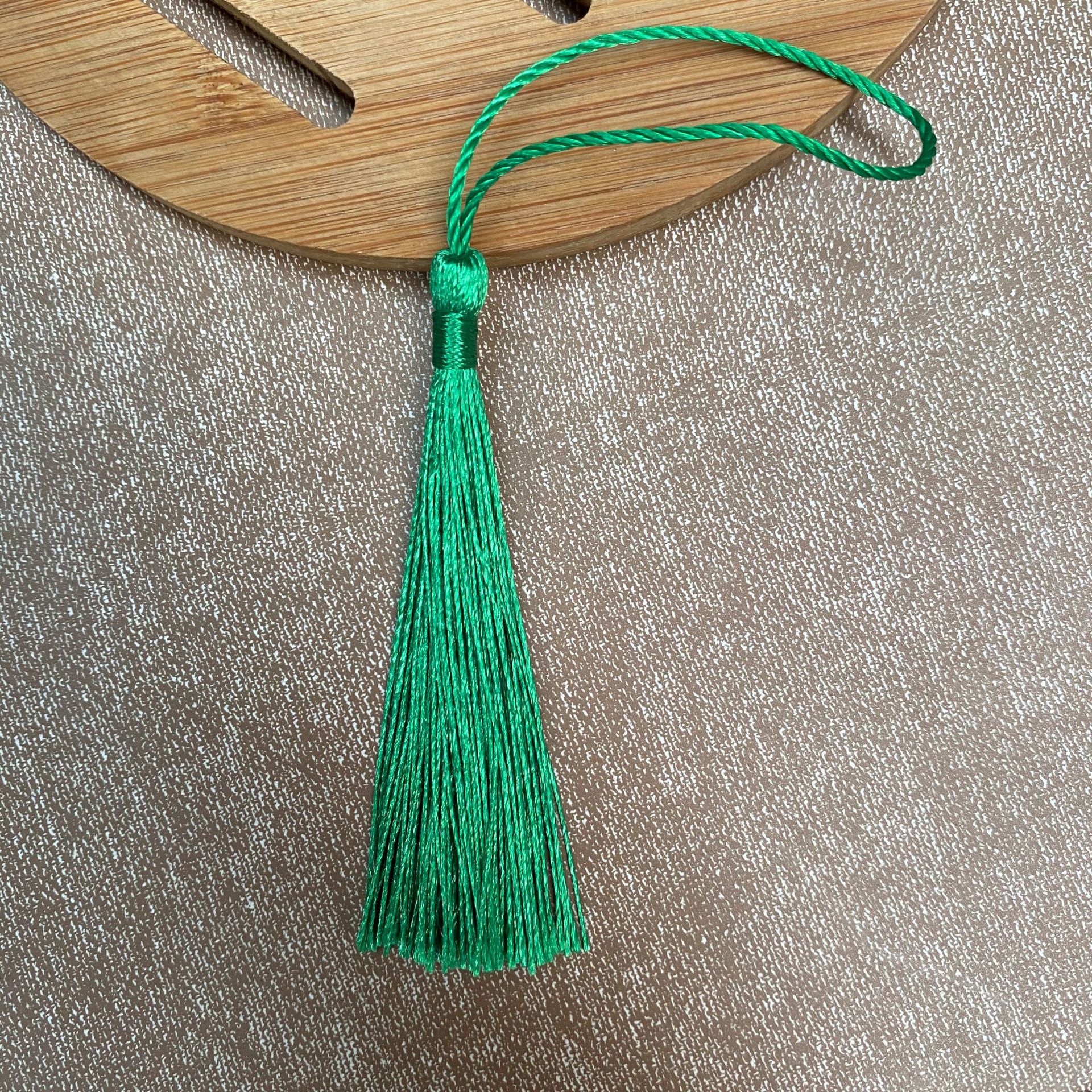 33 Grass Green