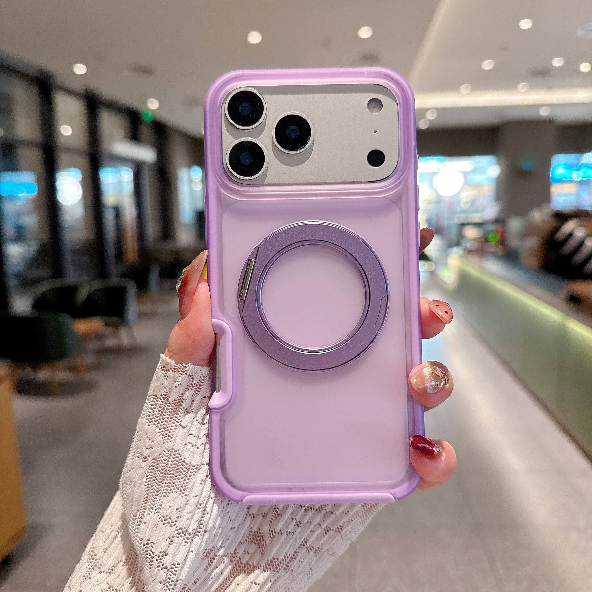 สีม่วงอ่อน