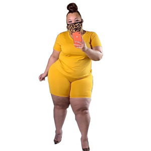 Düz kısa kollu yaz artı boyutu Set satıcıları 2 İki adet Set kıyafetler spor giyim artı boyutu giyim Activewear kadın