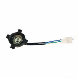 Fabrika doğrudan tedarik motosiklet far soketi/ön kafa ışık lamba ampulü soket C100 DY100 CG TDJ için koruyucu kapak ile - Product Image 1