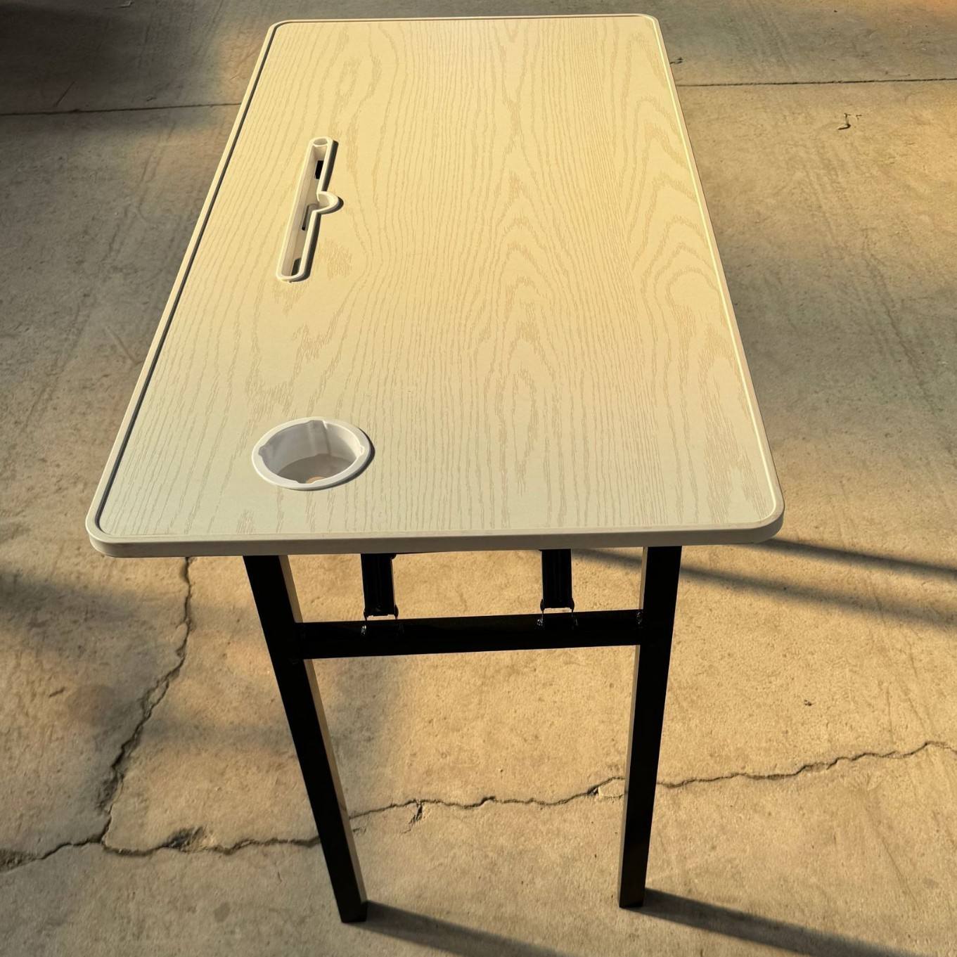 Porte-gobelet avec fente pour carte, motif bois d'éléphant blanc.