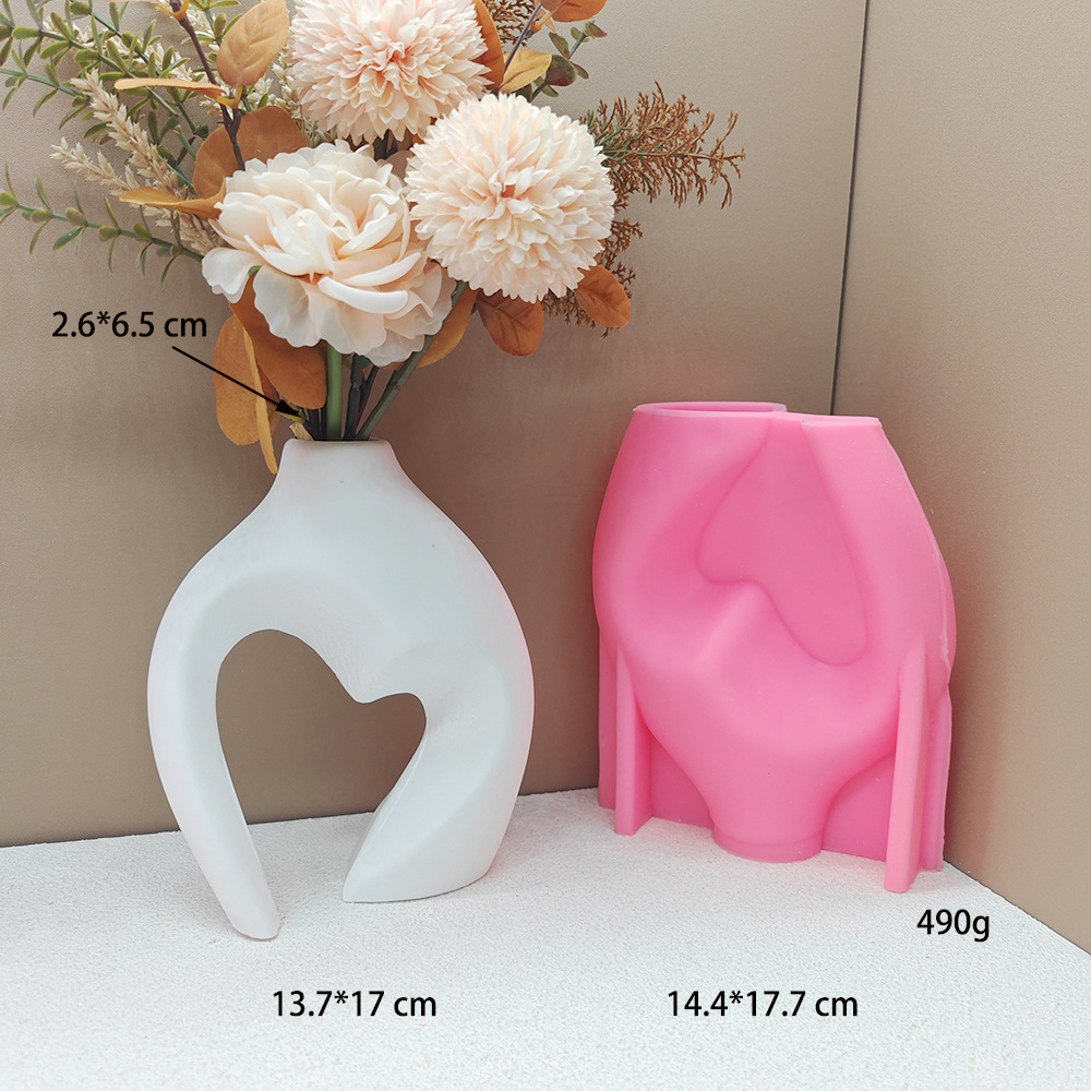Moule vase coeur rose