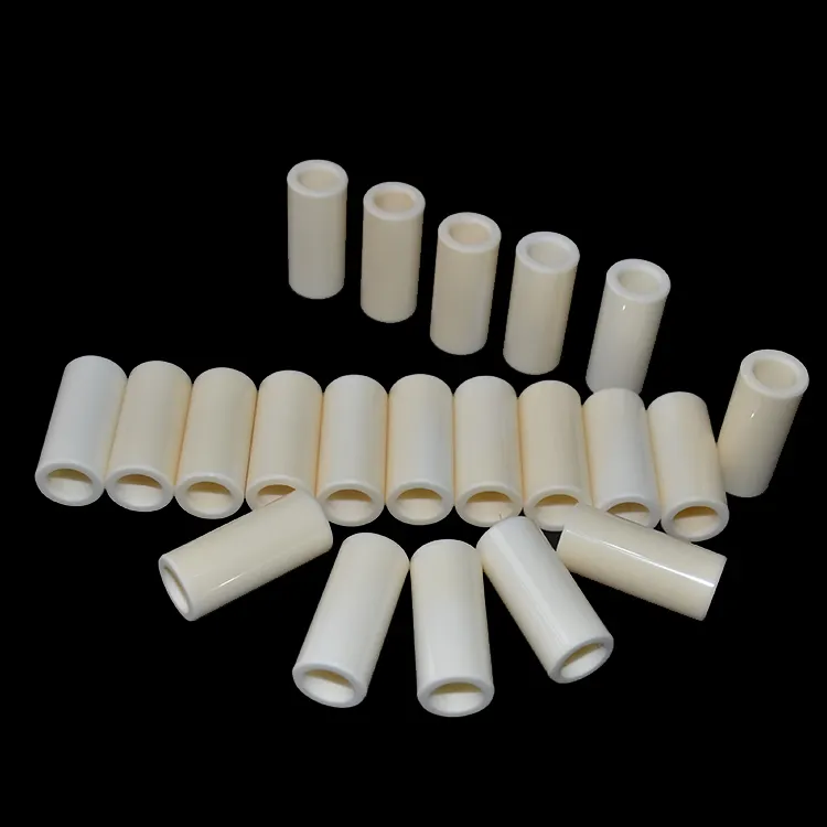 Tubo de pistón cilíndrico de cerámica de alúmina 99.5% a prueba de desgaste mecánico personalizado al por mayor