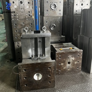 Máquina de moldeo por inyección de coche parachoques diseño de molde personalizado Pieza de plástico moldeado para juguete