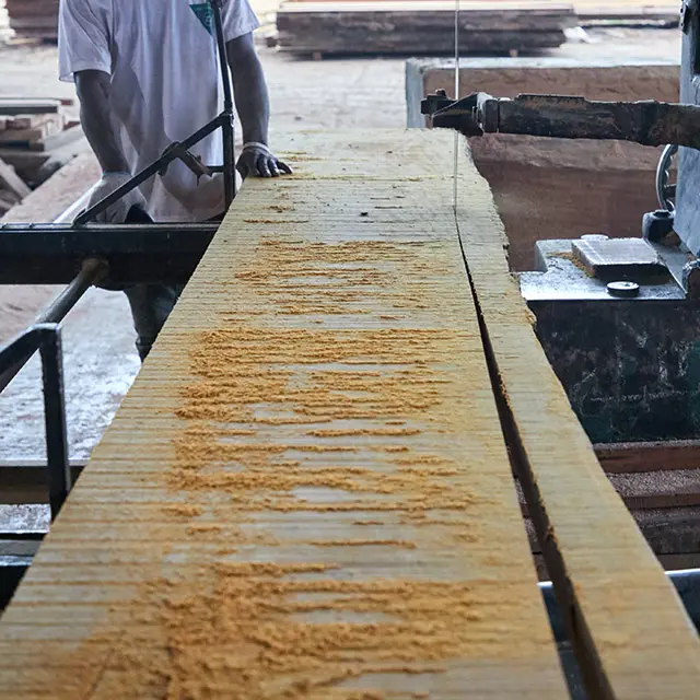 Mesa de madera para hacer una mesa con lijado paso madera Bilinga