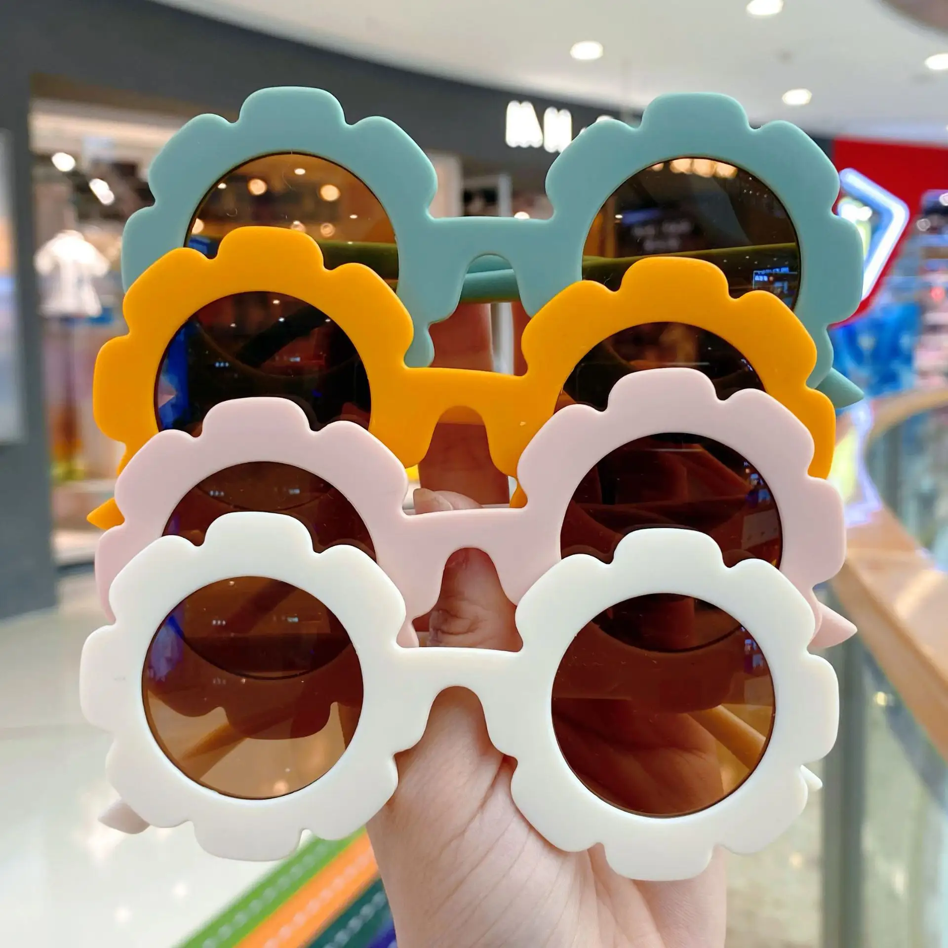 الجملة رخيصة جميلة الفتيات الصغيرات ظلال نظارات شمسية ترويجية الأطفال طفل زهرة الاطفال النظارات الشمسية