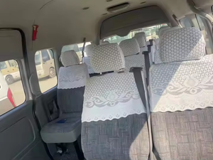 二手中国丰田Hiace迷你巴士13座面包车，配备汽油发动机，准备冒险二手Hiace巴士出售