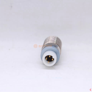 Sensore a ultrasuoni sensore a riflessione diffusa UB300-18GM40-E5-V1 - Product Image 3