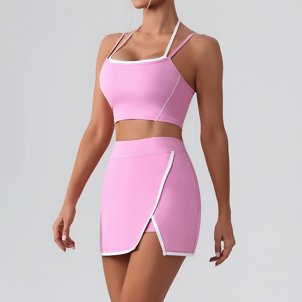 soutien-gorge + jupe rose