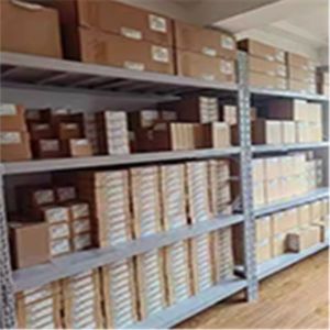 Il relè della serie S7-1200 emette 8 cifre e 2 interruttori come ingressi analogici per il nuovo CPU originale 6ES7214-1AG40-0XB0 PLC