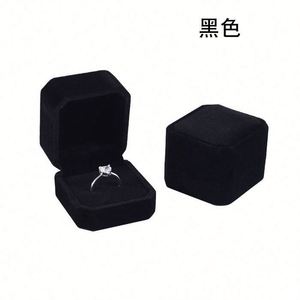 Veludo portátil Anel Caixa Praça Jóias Gift Display Case para Anéis Travel Companion