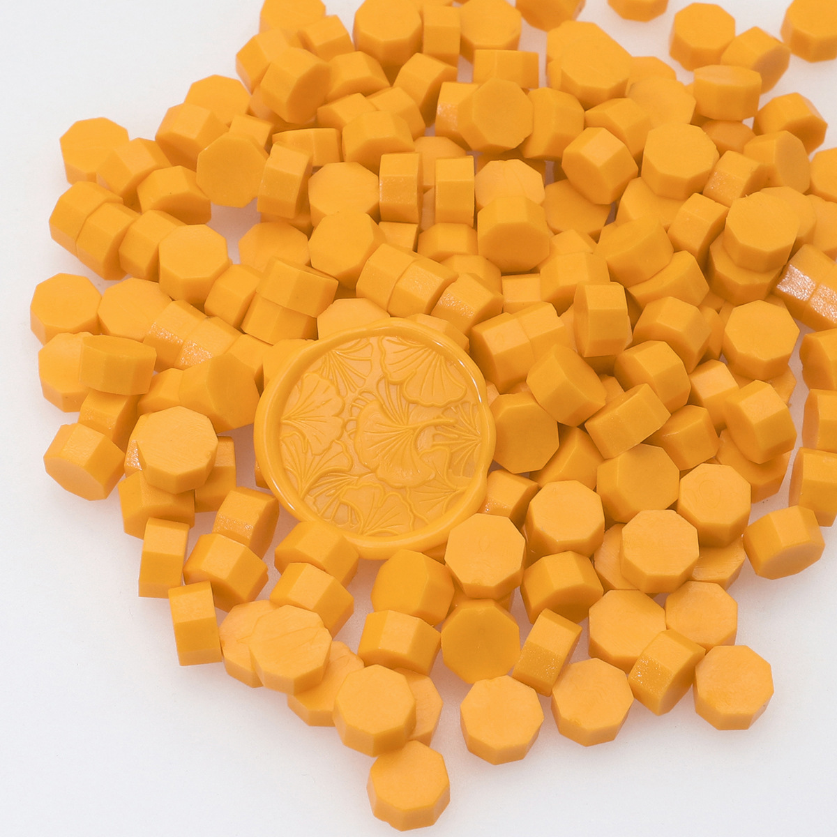 Jaune moyen