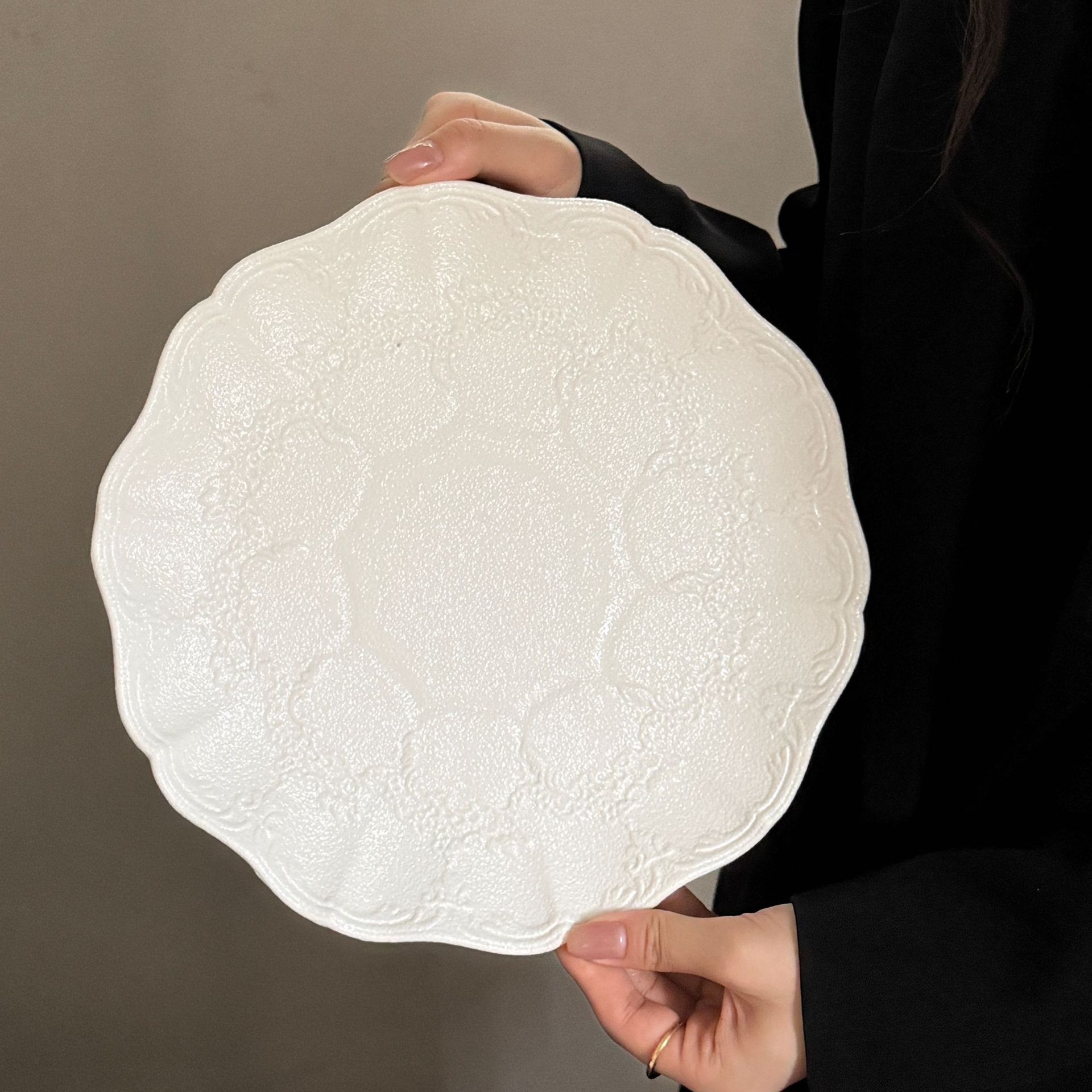 Matte white moonlight lace 10 inches 25CM*2.5