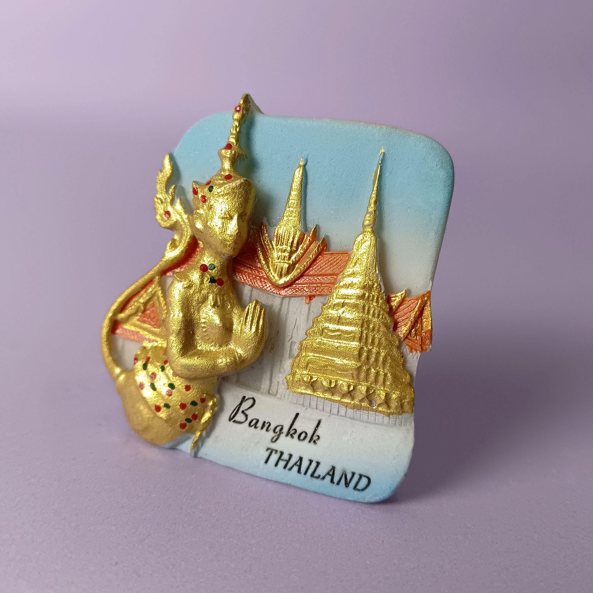 l159 Statue en or thaïlandais