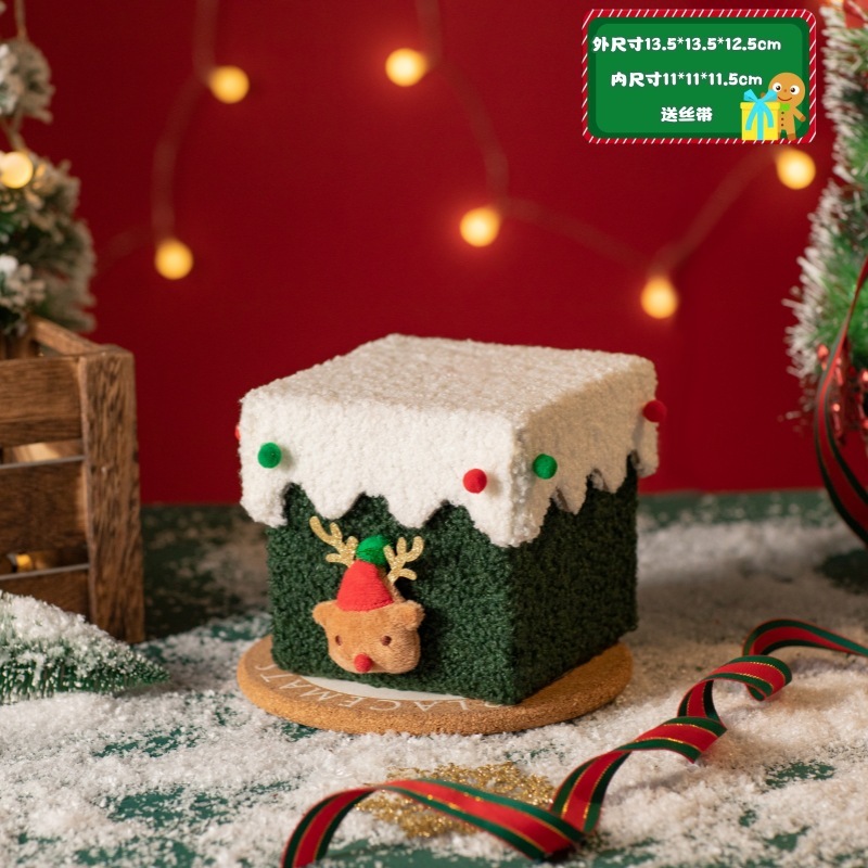 Green box white lid velvet gift box-with ribbon