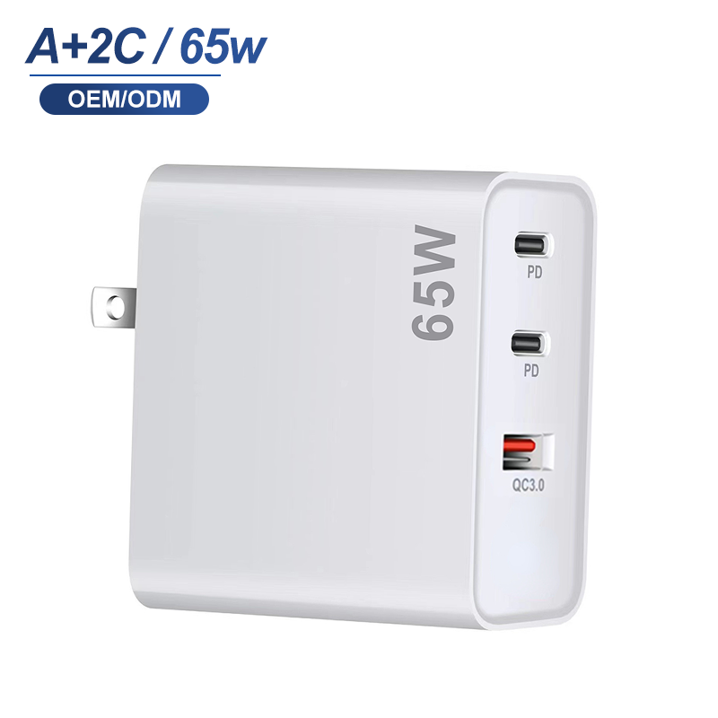 Caricatore USB bianco 65W
